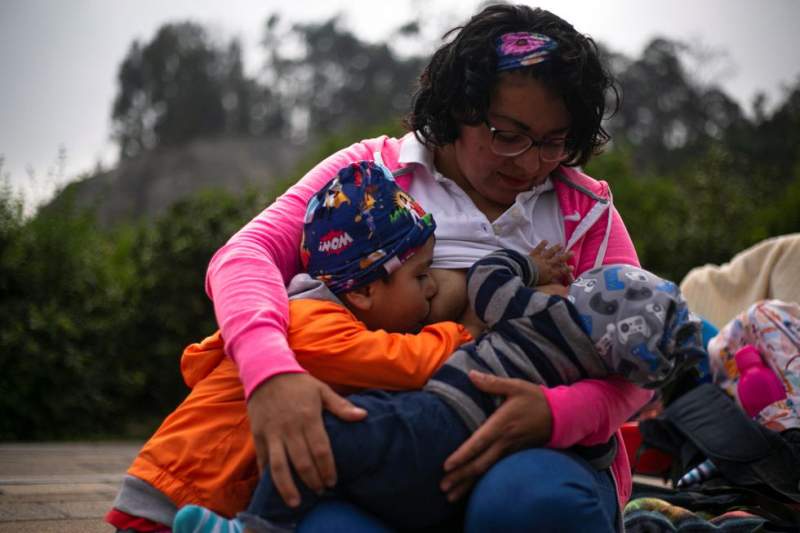 “No quiero que enseñes las chichis”: las otras caras de la lactancia materna en México