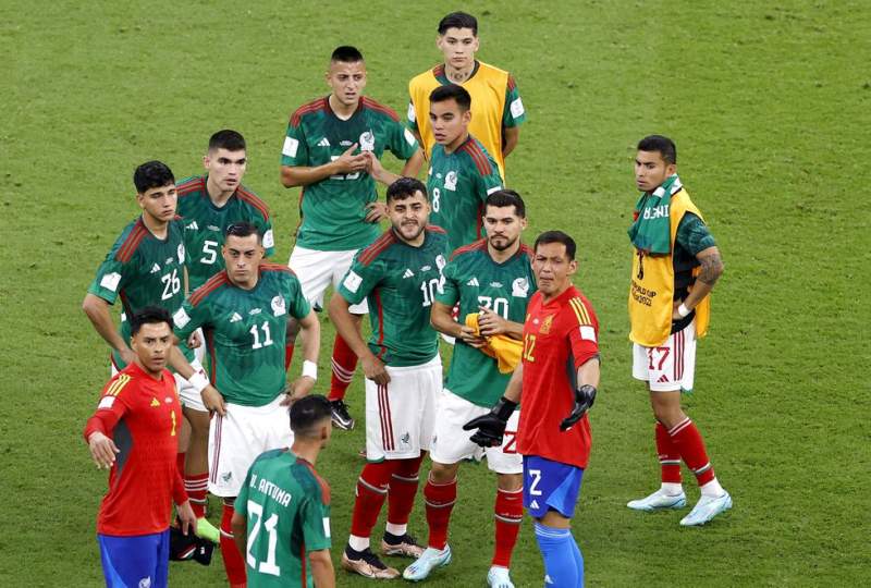 México, sin gol y pendiente de la calculadora en el Mundial de Qatar