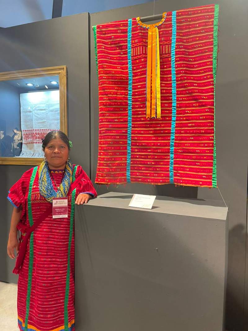 Logra Oaxaca premios en el XI Concurso Nacional de Textiles y Rebozo 2023