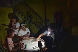 Menos electricidad, menos leche y menos carne: la crisis energética y de alimentos se agrava en Cuba