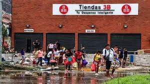 Pérdidas económicas por actos de rapiña tras el huracán Otis en Guerrero…