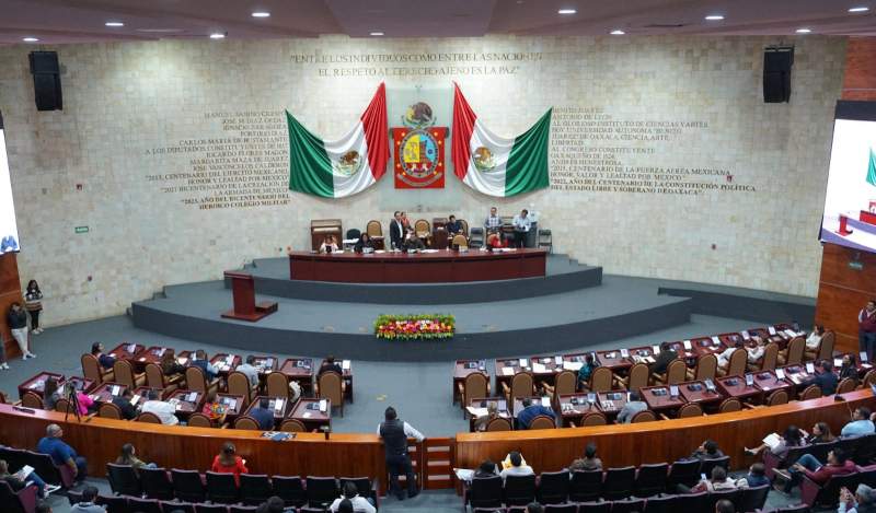 Congreso declara la Noche de Rábanos “Patrimonio Cultural de Oaxaca”
