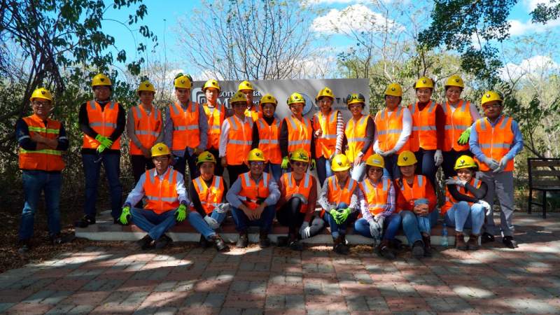 Compañía Minera Cuzcatlán abre sus puertas a estudiantes