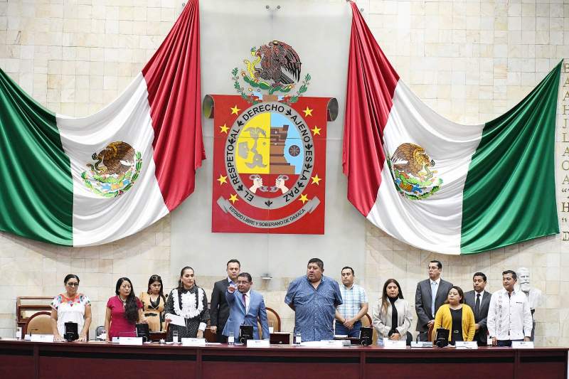 Comparece el Secretario de Finanzas ante el Congreso de Oaxaca